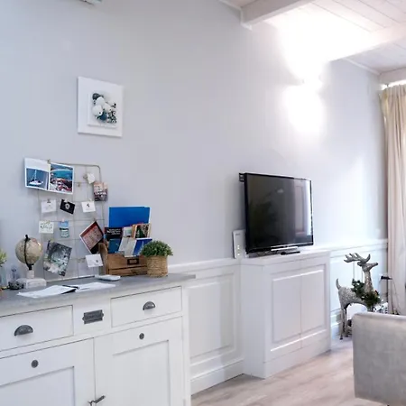 Soliana Apartments-luce קליארי
