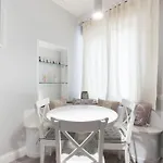 Soliana Apartments-luce דירה קליארי
