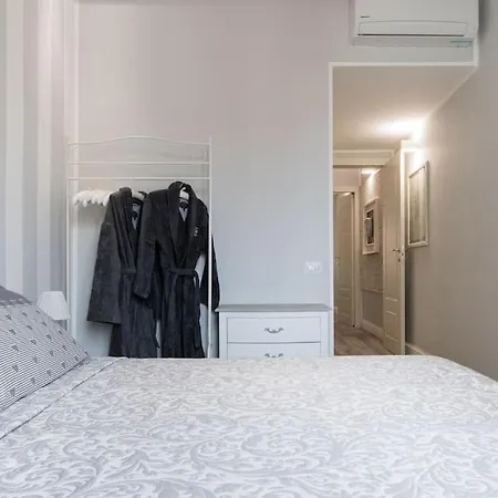 דירה Soliana Apartments-luce קליארי