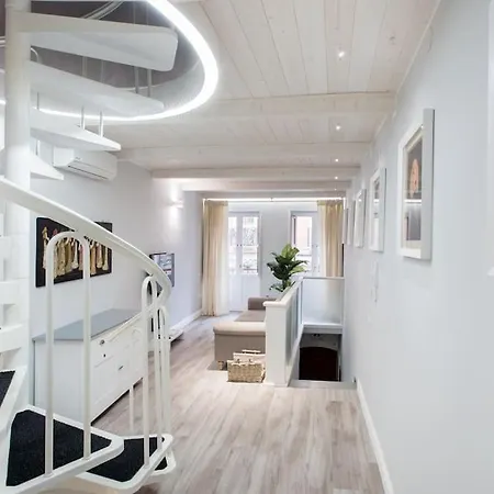 Soliana Apartments-luce *