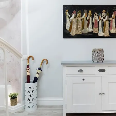 Soliana Apartments-luce