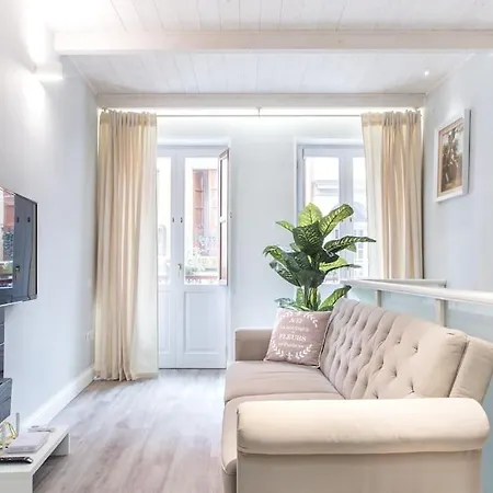 Soliana Apartments-luce Cagliari