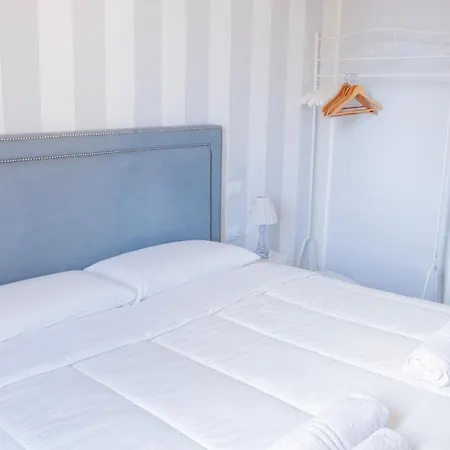 Soliana Apartments-luce Cagliari