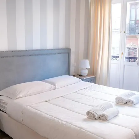 Soliana Apartments-luce