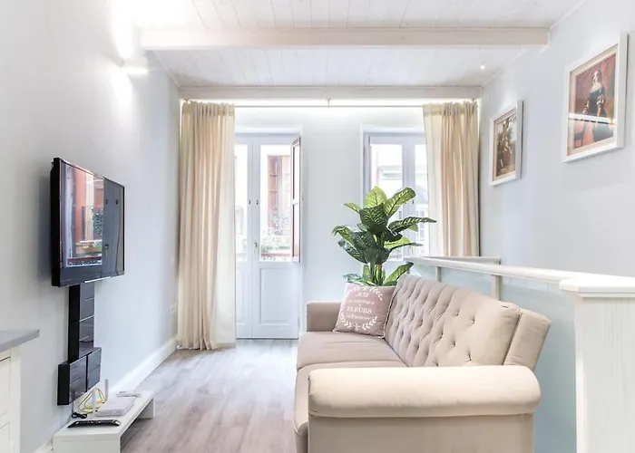 Soliana Apartments-luce Cagliari