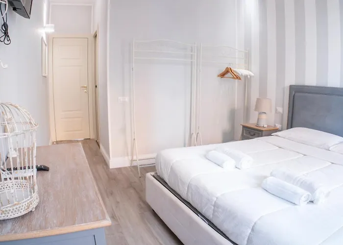 Soliana Apartments-luce Apartament *